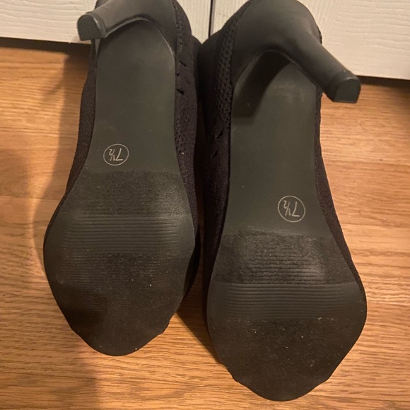 High heel ankle bootie, mesh sock style. Fits snug around entire foot. - Picture 7 of 7